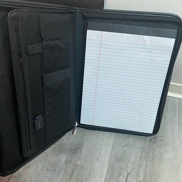 Black Leather Professional Resume Holders Notepads - Picture 3 of 3